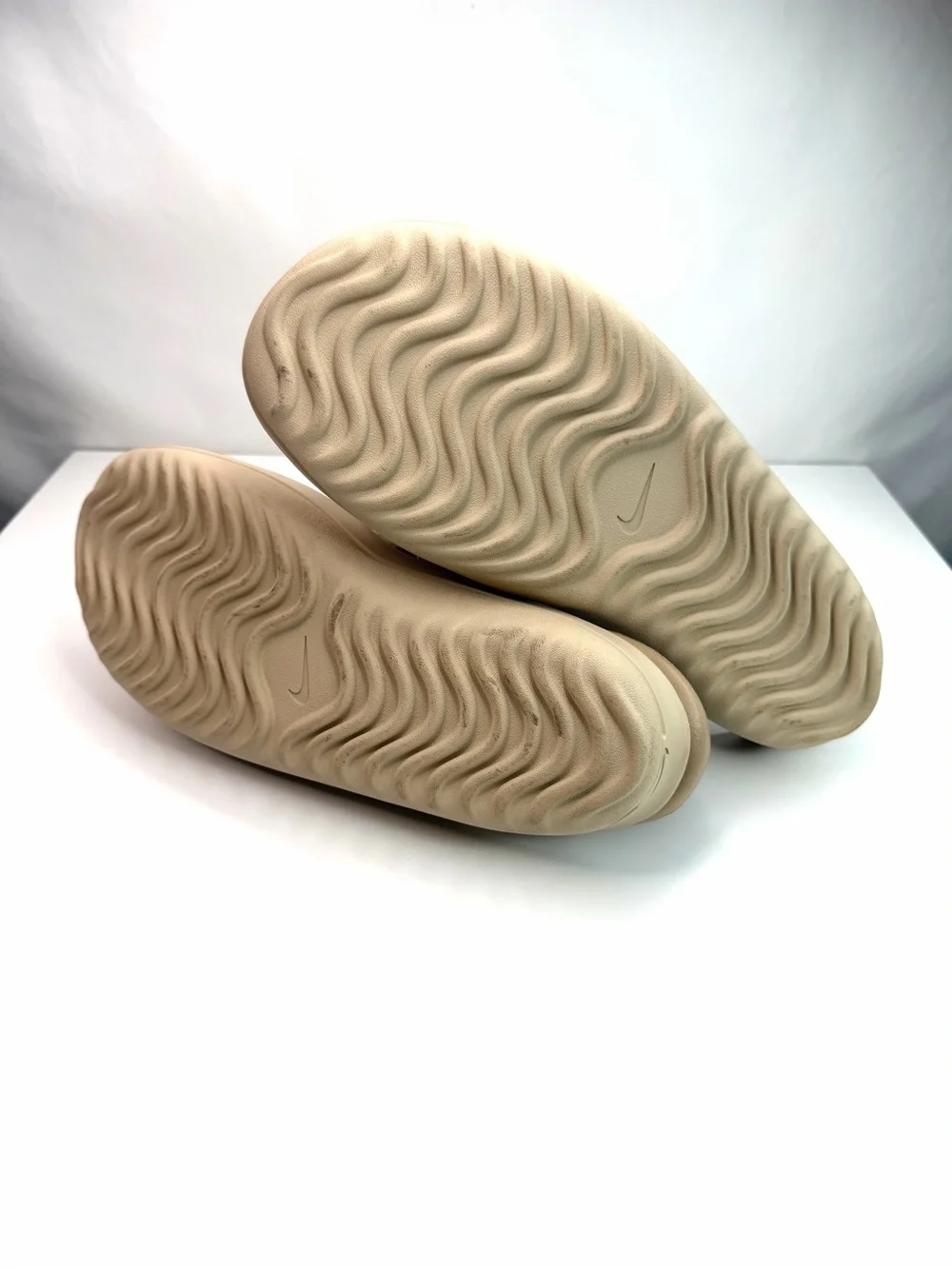 Nike Tan Offline 3.0 Mule Photon Dust Rattan Quilted Slide Sandal